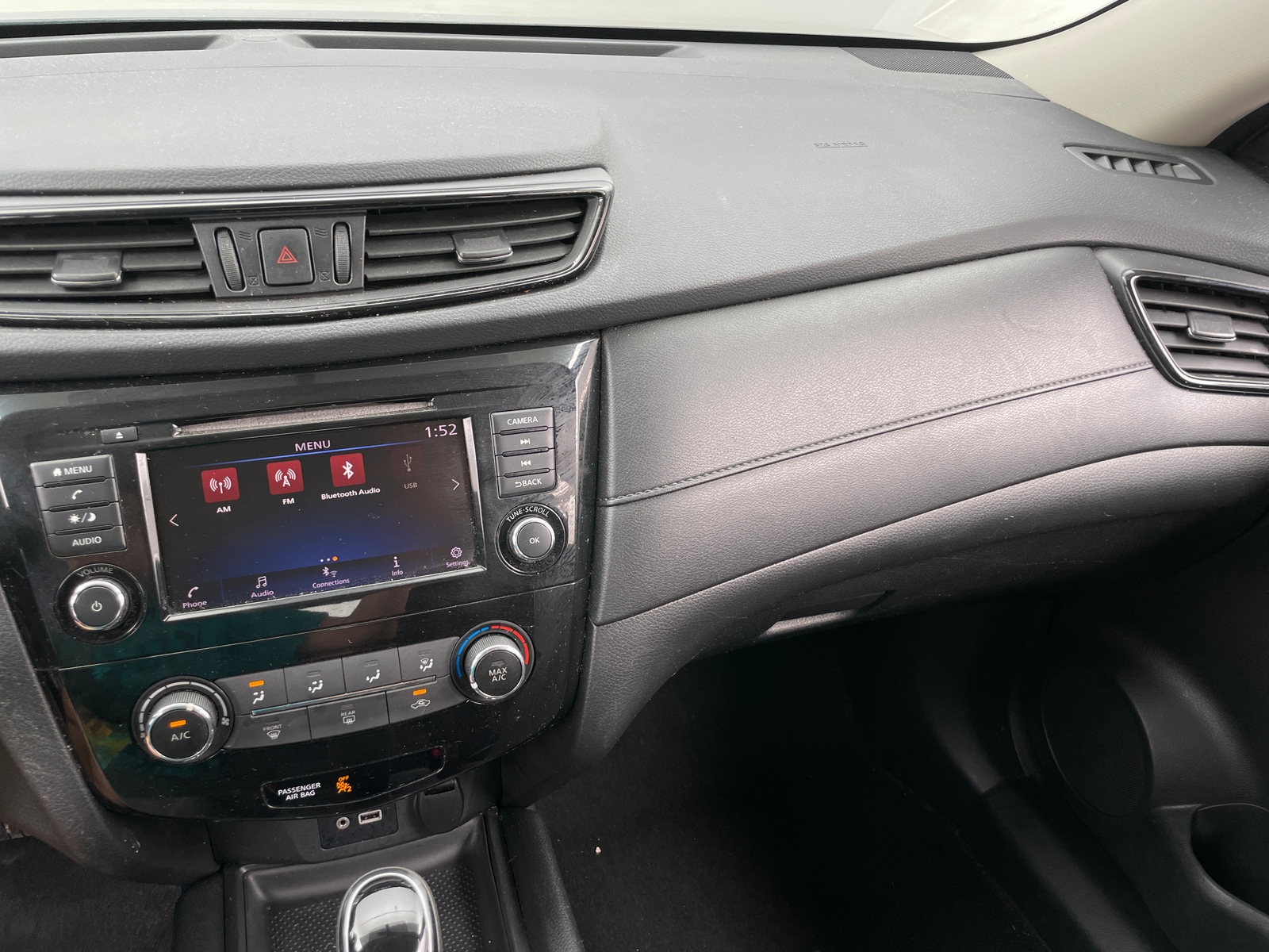 Thumbnail: 2018 Nissan Rogue - 4