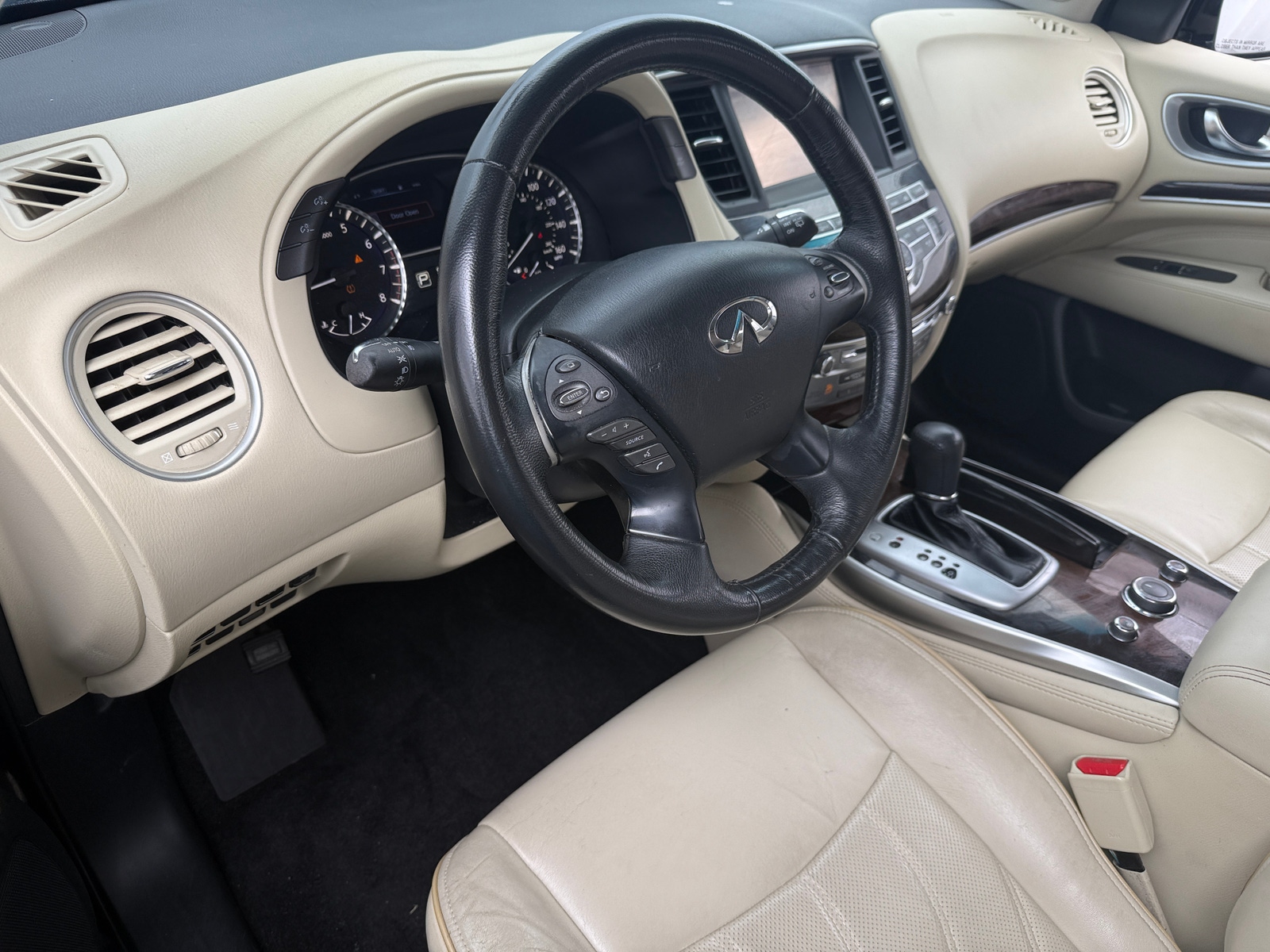 Thumbnail: 2015 INFINITI QX60 - 2