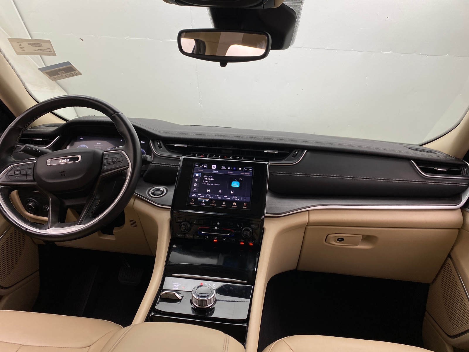 Thumbnail: 2021 Jeep Grand Cherokee L - 2