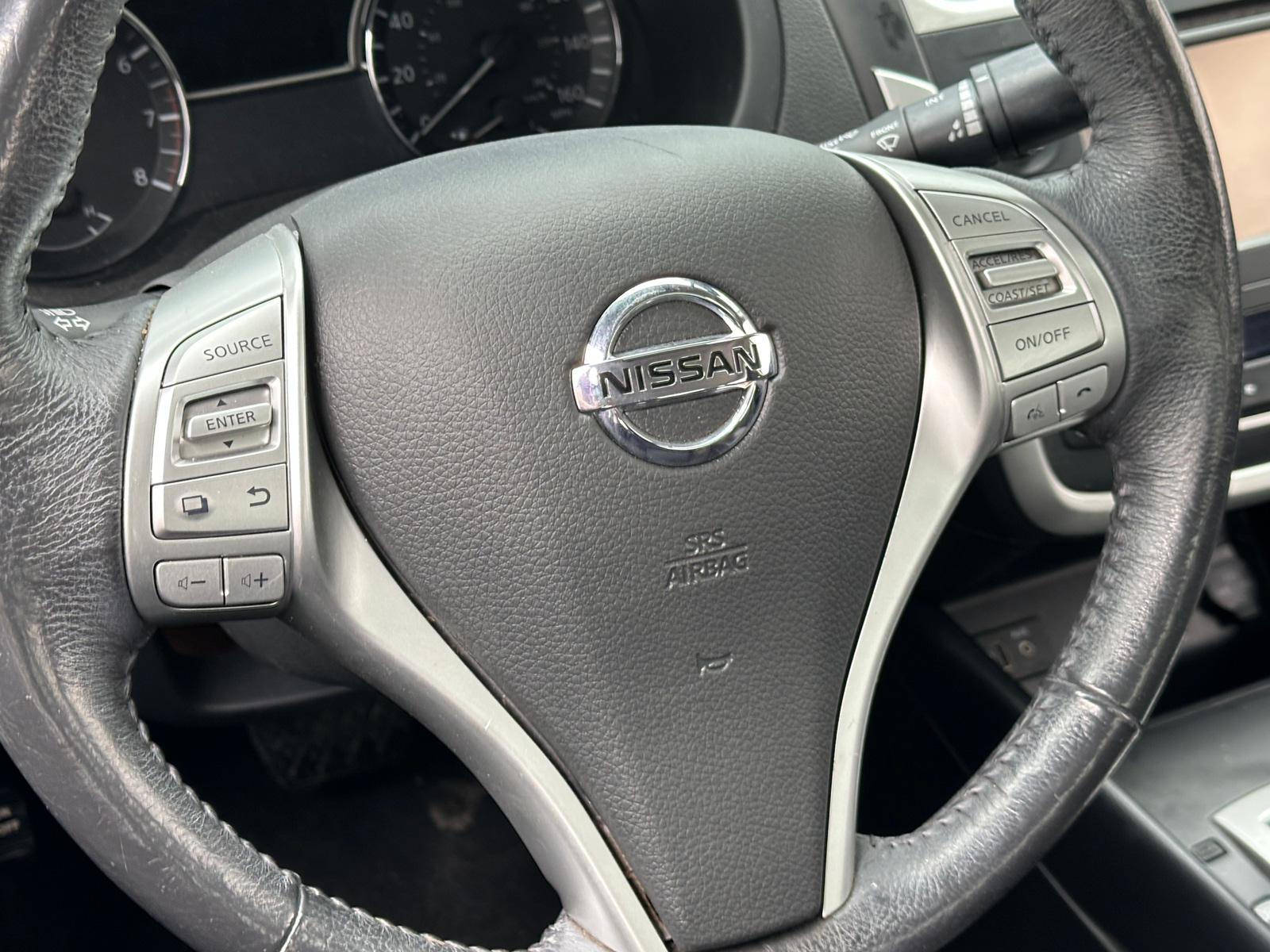 Thumbnail: 2017 Nissan Altima - 5