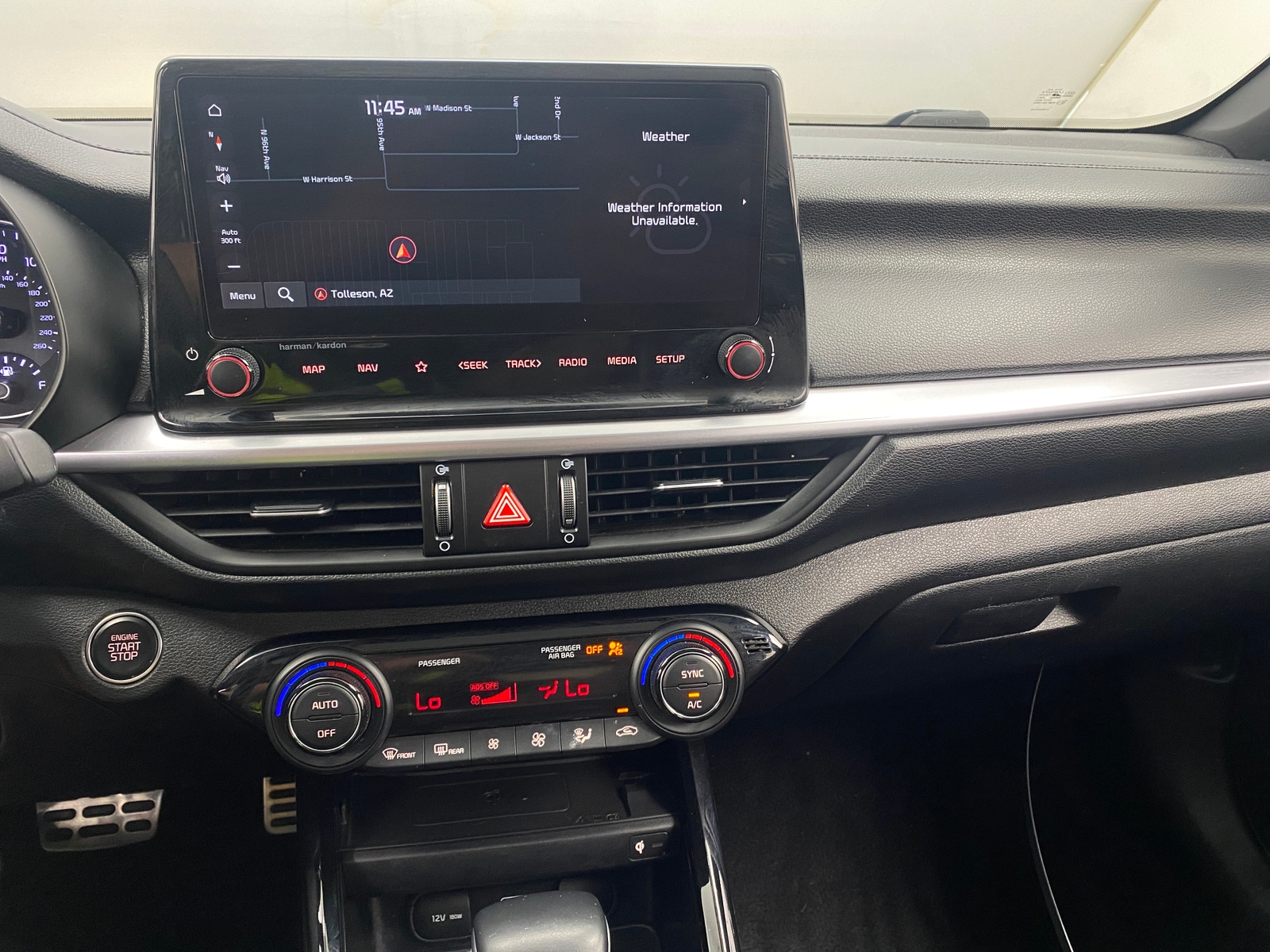 Thumbnail: 2023 Kia Forte - 4