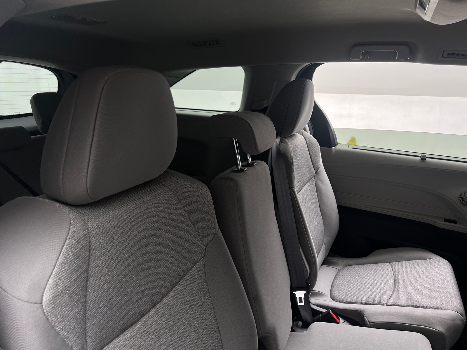 Thumbnail: 2021 Toyota Sienna - 6