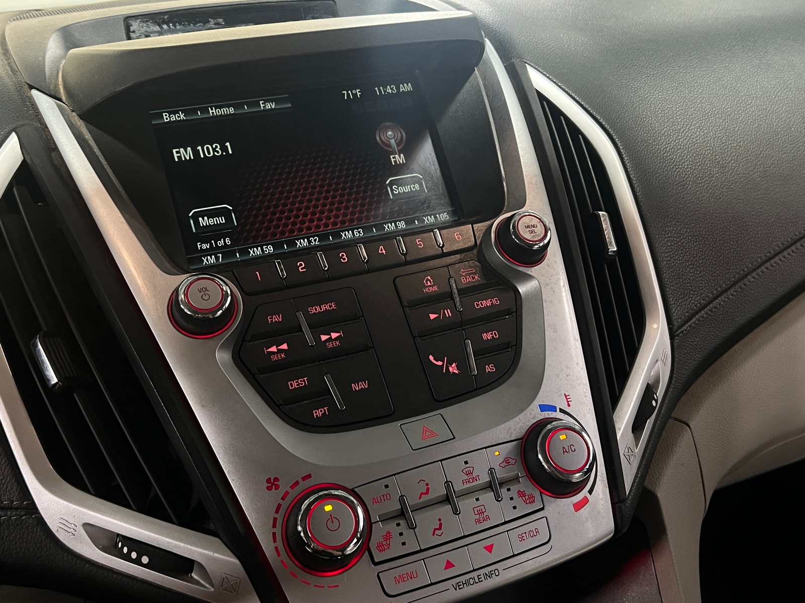 Thumbnail: 2017 GMC Terrain - 3