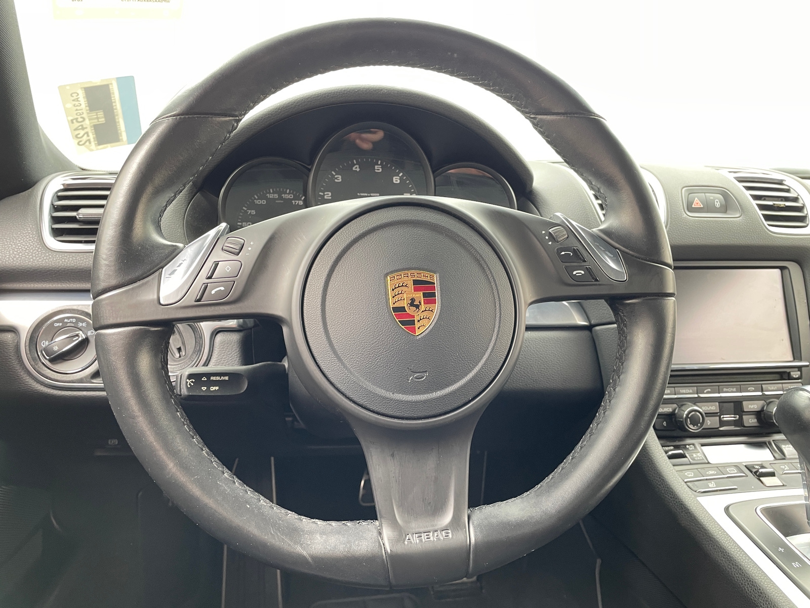 Thumbnail: 2016 Porsche Cayman - 3