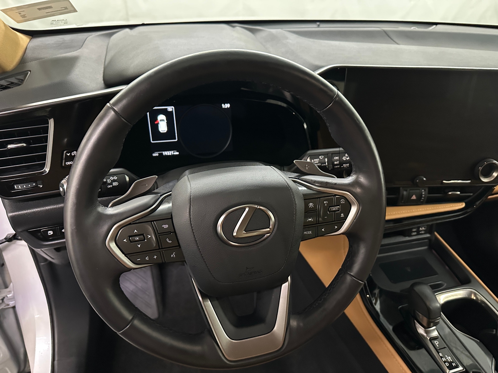 Thumbnail: 2024 Lexus NX - 4