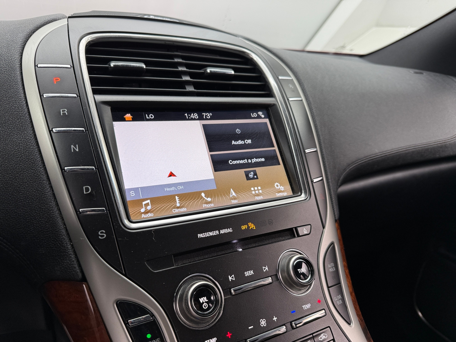 Thumbnail: 2019 Lincoln Nautilus - 3