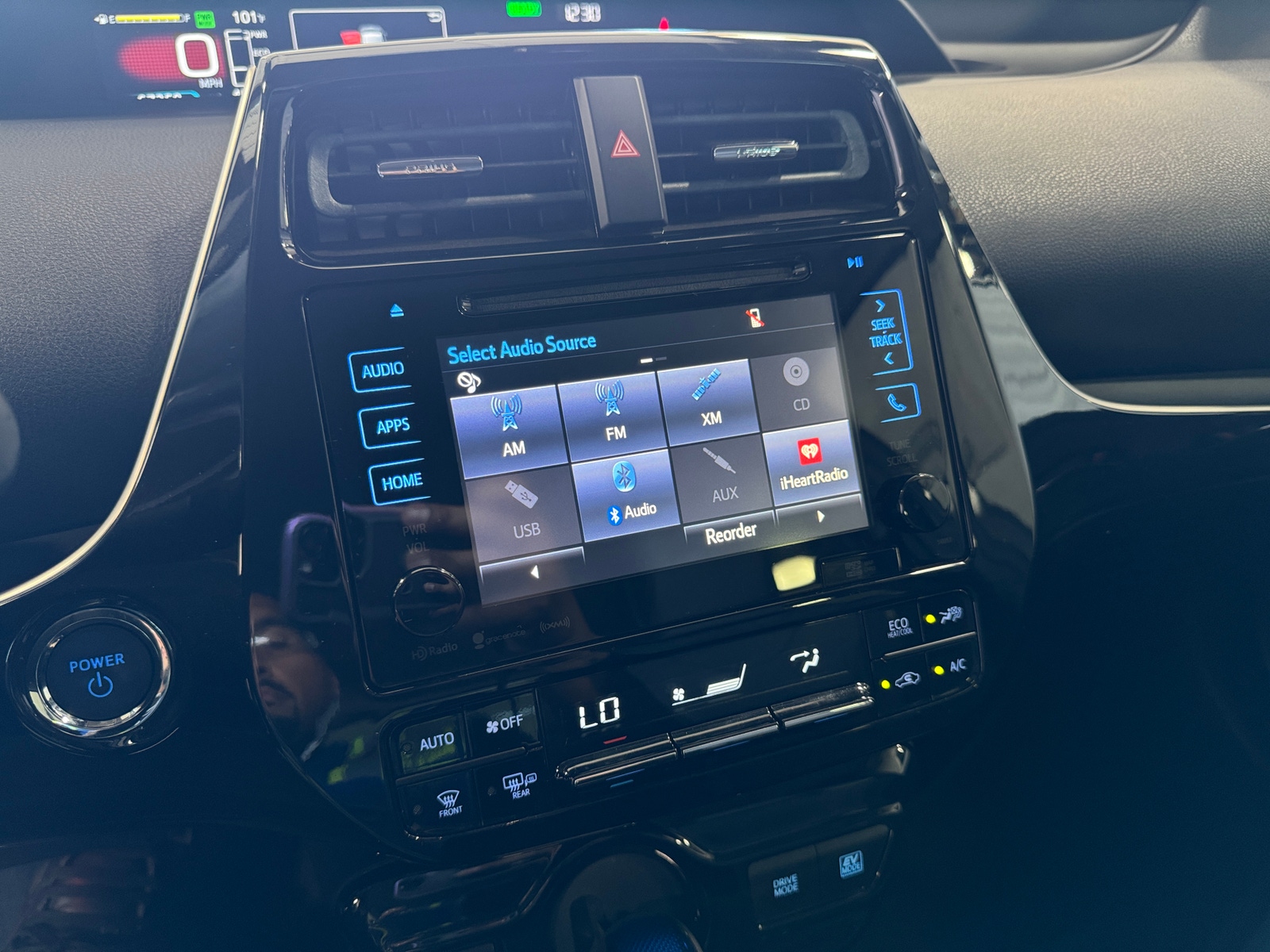 Thumbnail: 2016 Toyota Prius - 4