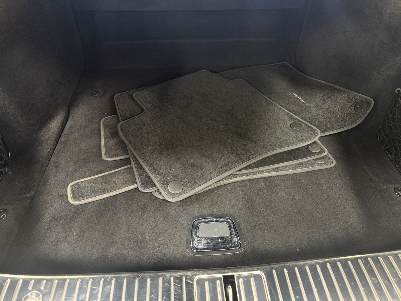 Thumbnail: 2015 Mercedes-Benz S-Class - 6