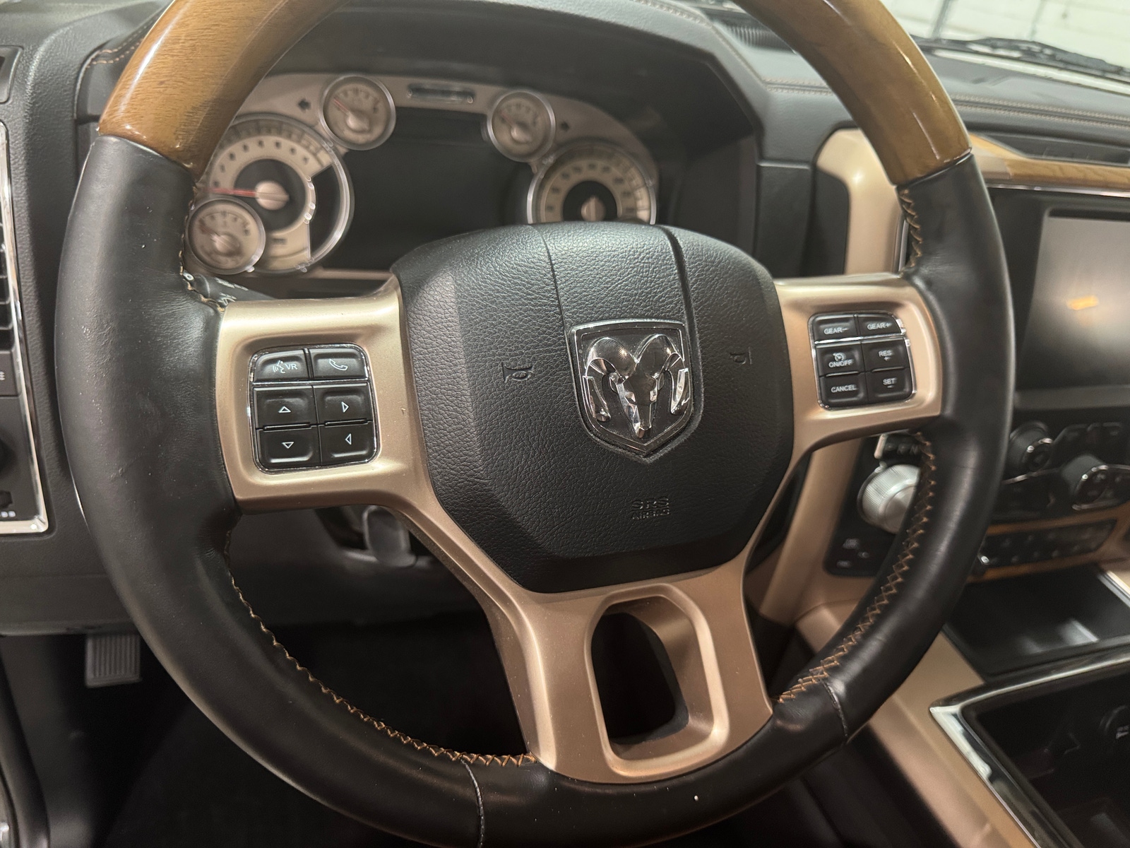 Thumbnail: 2015 RAM 1500 - 4