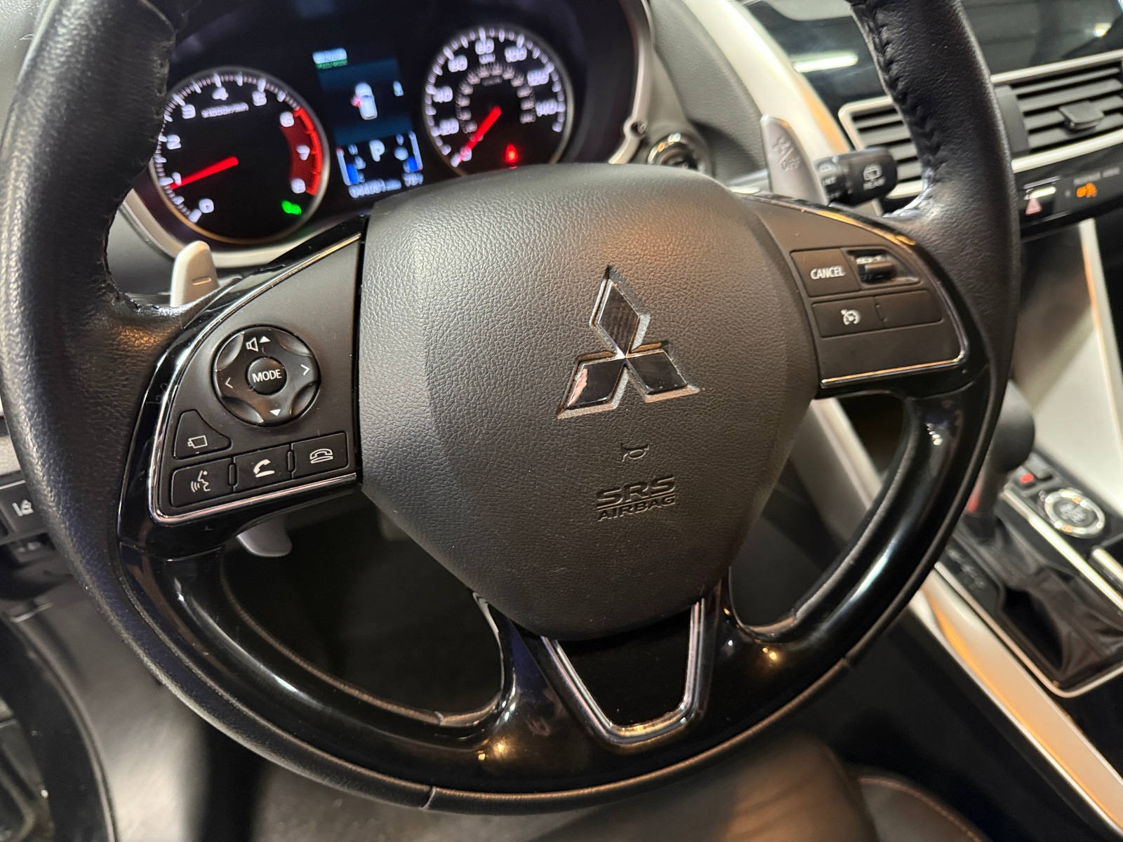 Thumbnail: 2020 Mitsubishi Eclipse Cross - 4