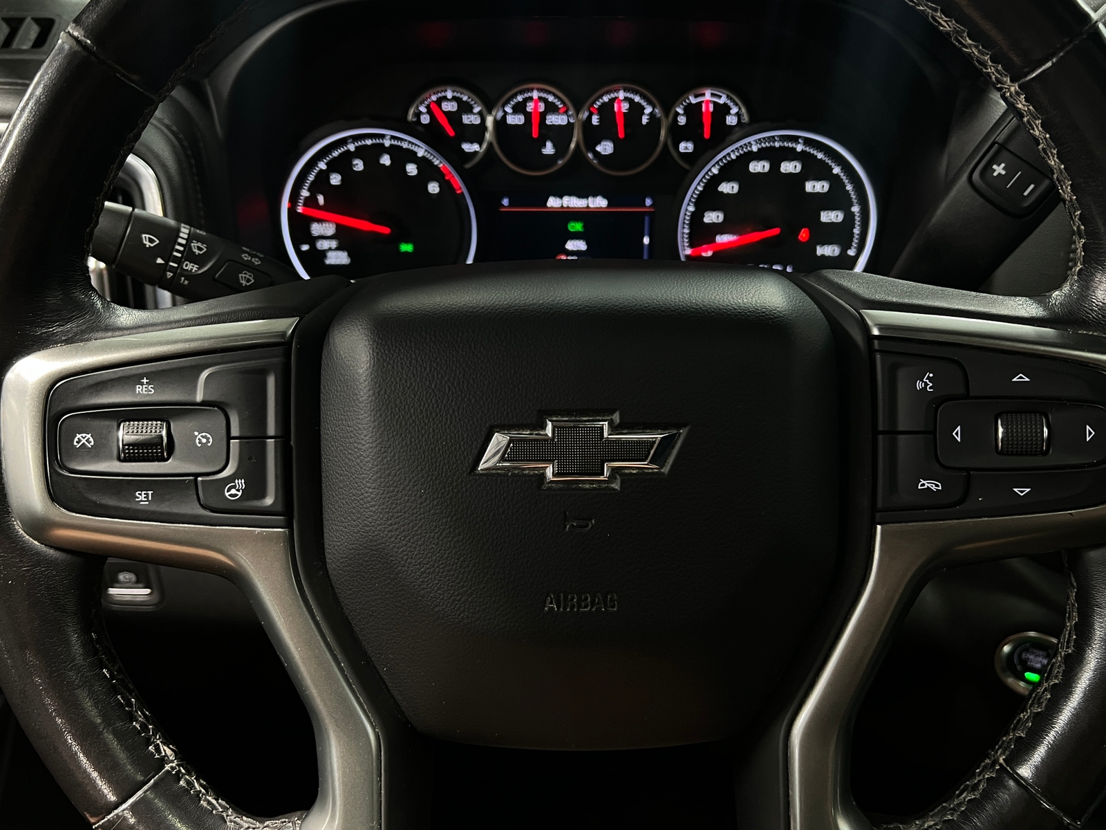Thumbnail: 2021 Chevrolet Silverado 1500 - 4