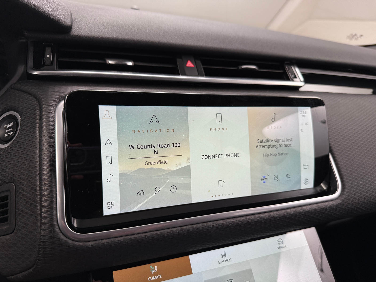 Thumbnail: 2021 Land Rover Range Rover Velar - 3