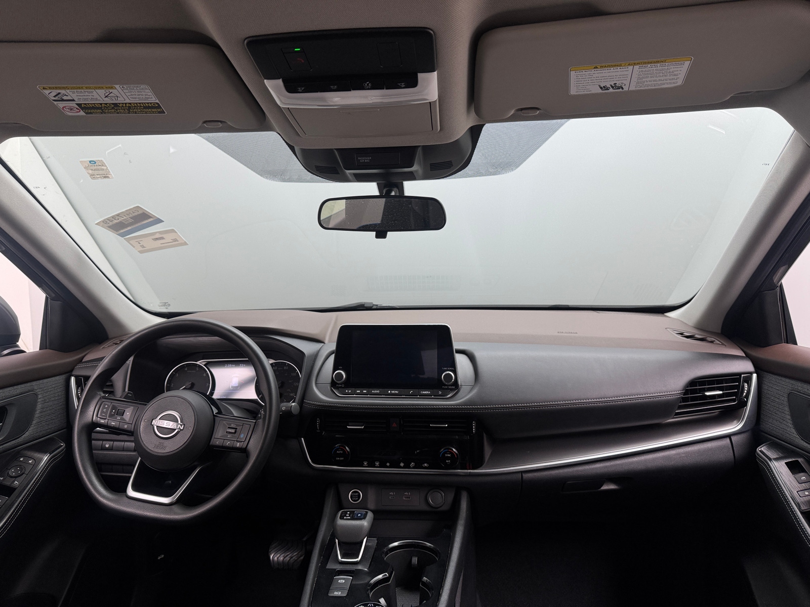 Thumbnail: 2022 Nissan Rogue - 3