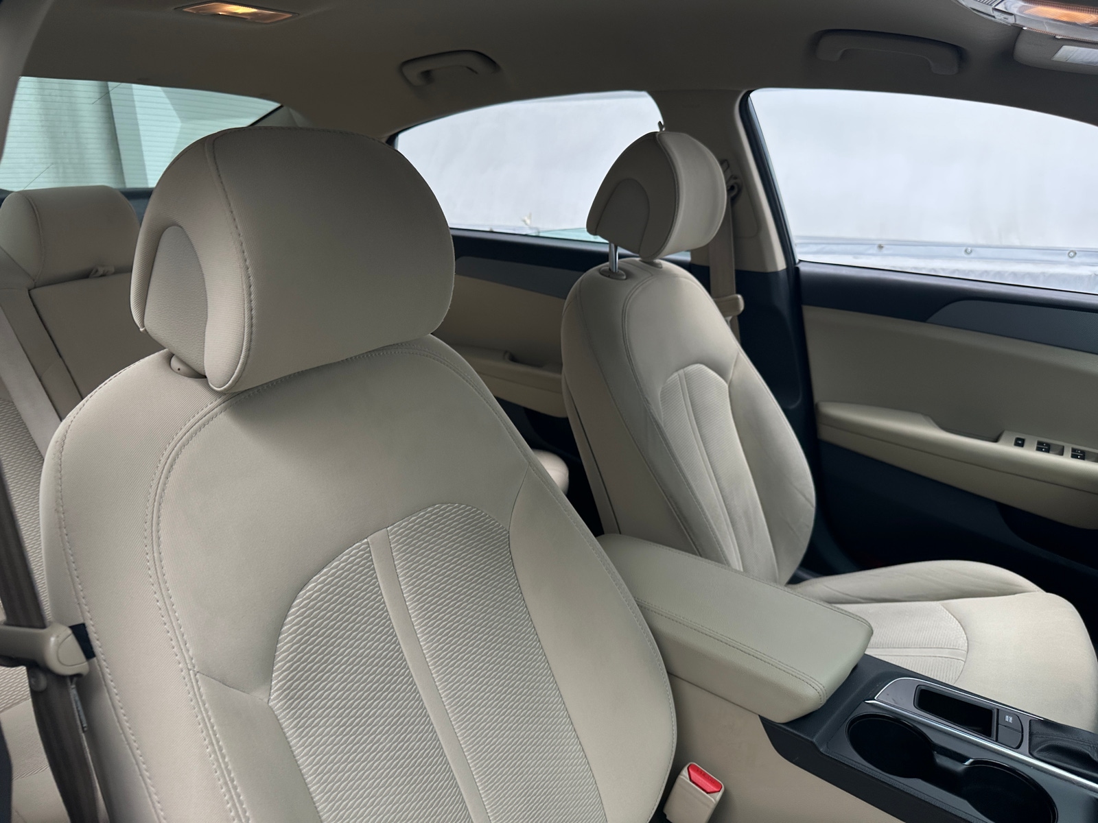 Thumbnail: 2015 Hyundai Sonata - 2