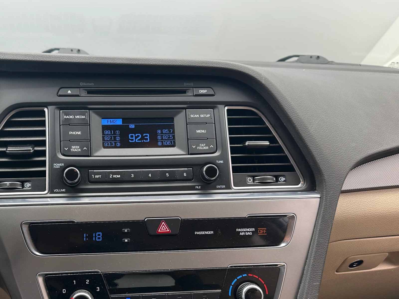 Thumbnail: 2015 Hyundai Sonata - 4