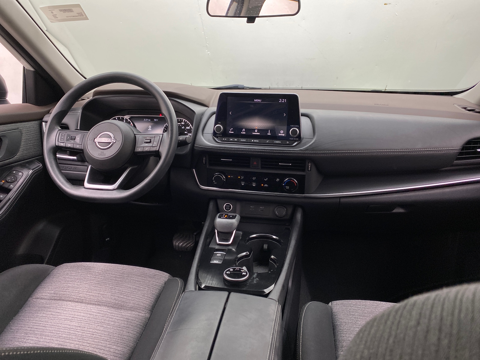 Thumbnail: 2022 Nissan Rogue - 3
