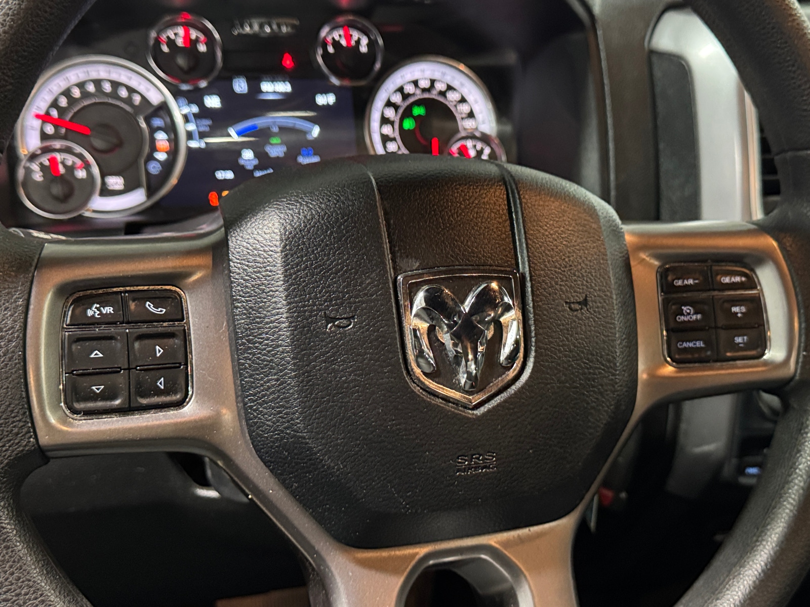Thumbnail: 2021 RAM 1500 Classic - 5