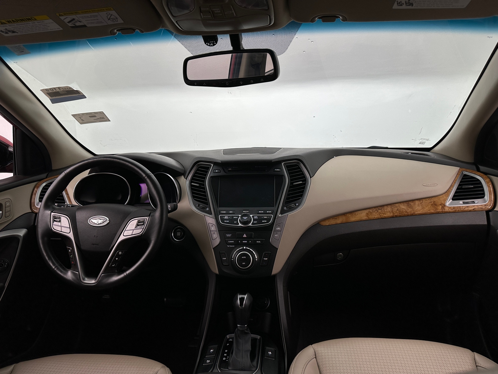 Thumbnail: 2015 Hyundai Santa Fe - 2
