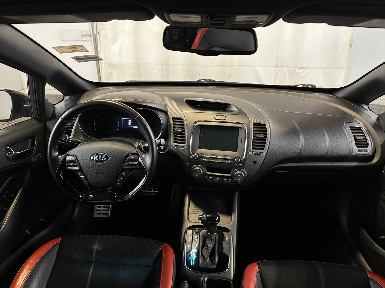 Thumbnail: 2018 Kia Forte - 2
