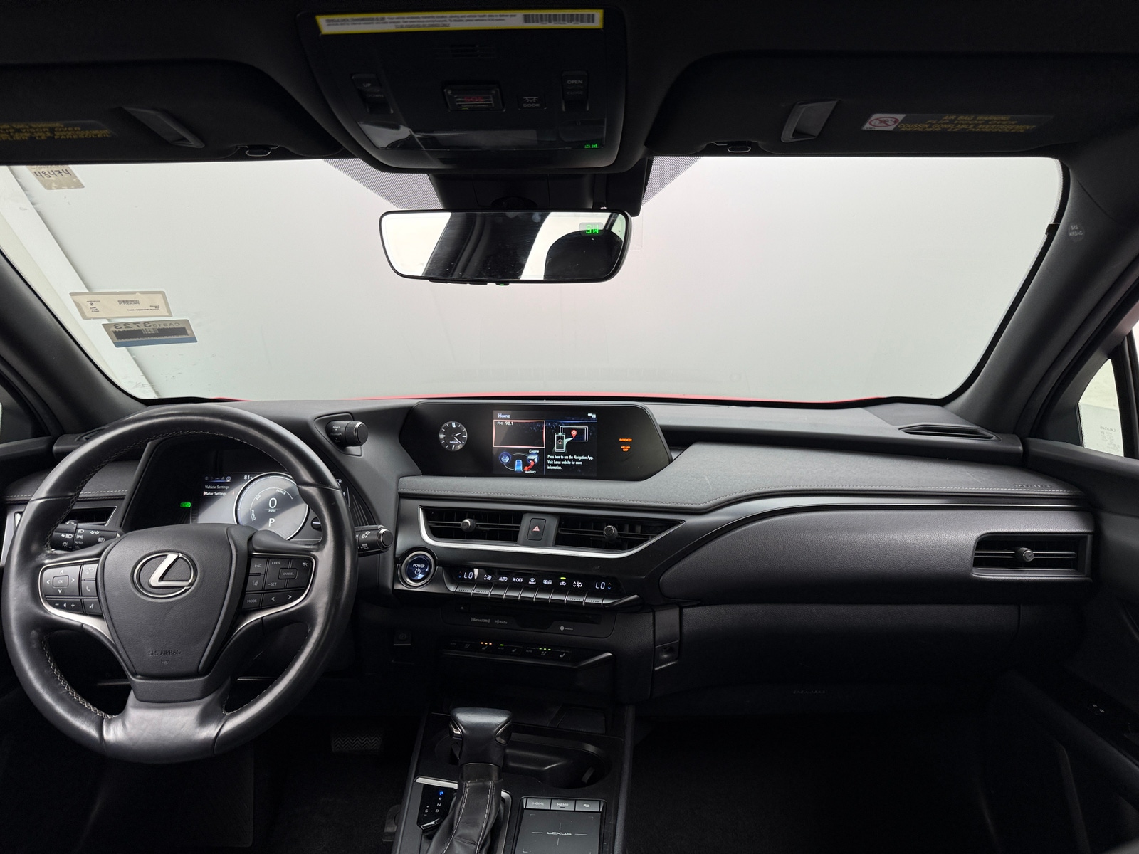 Thumbnail: 2019 Lexus UX - 2