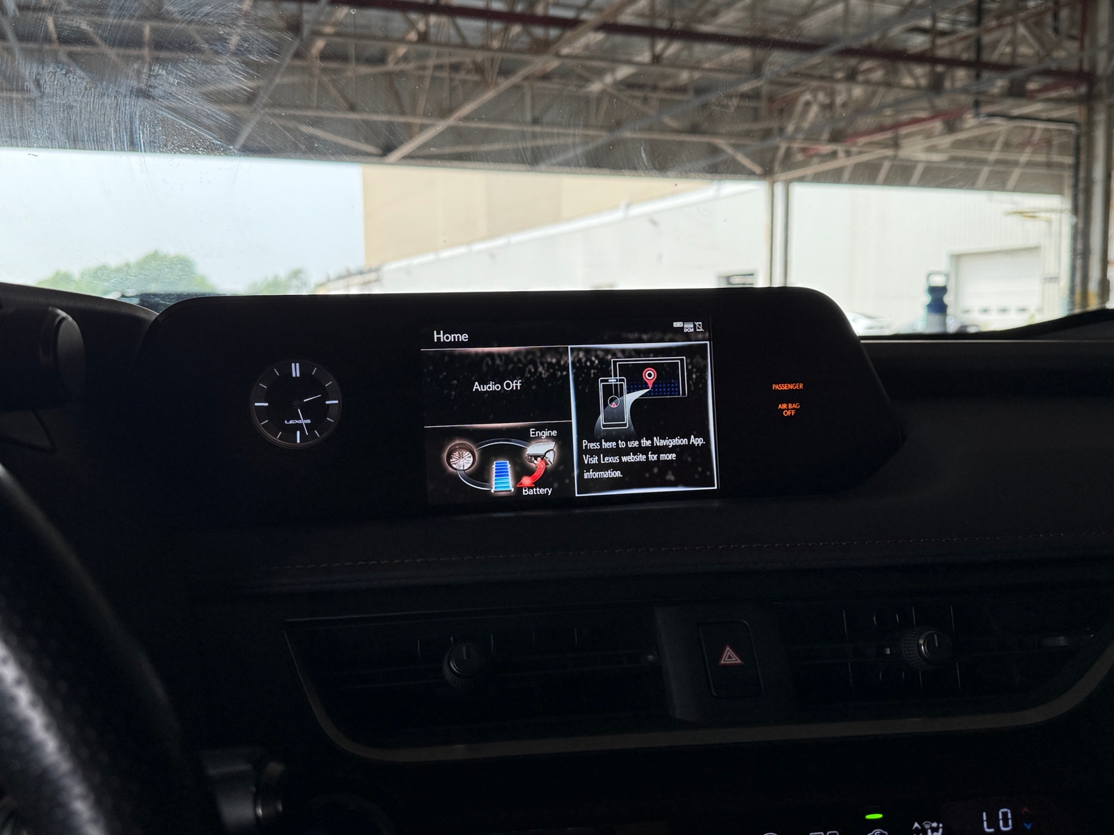 Thumbnail: 2019 Lexus UX - 3