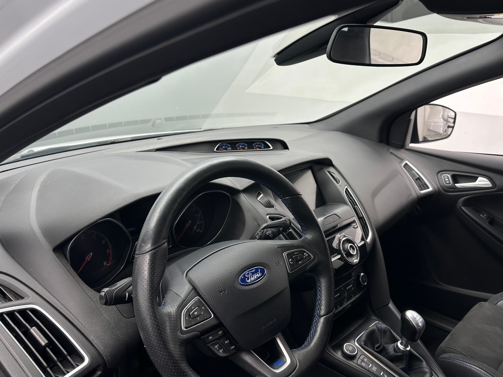 Thumbnail: 2016 Ford Focus - 2