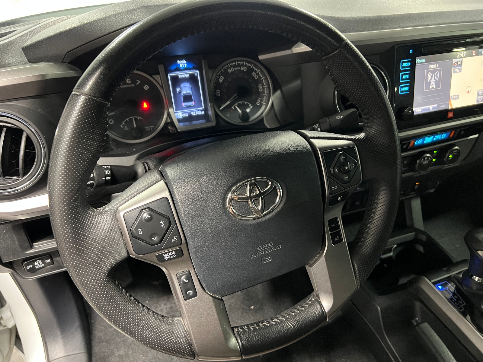 Thumbnail: 2019 Toyota Tacoma - 4