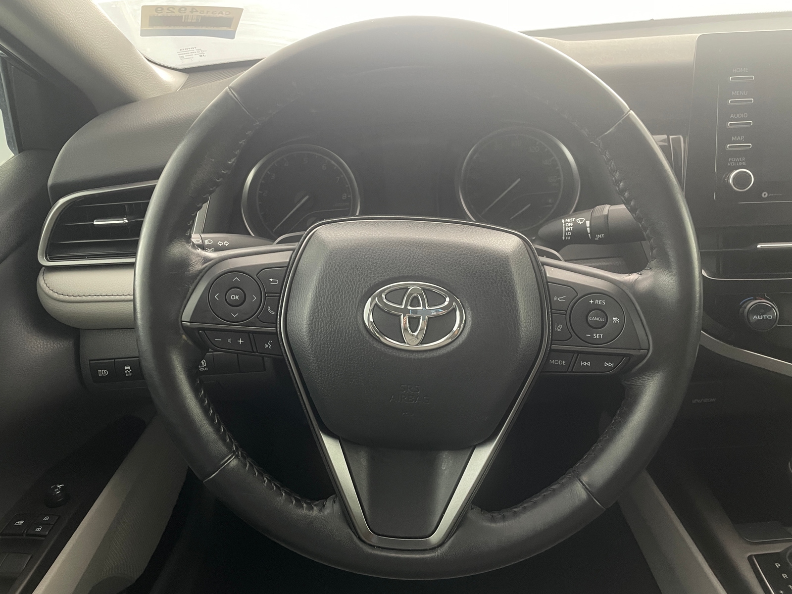 Thumbnail: 2021 Toyota Camry - 4