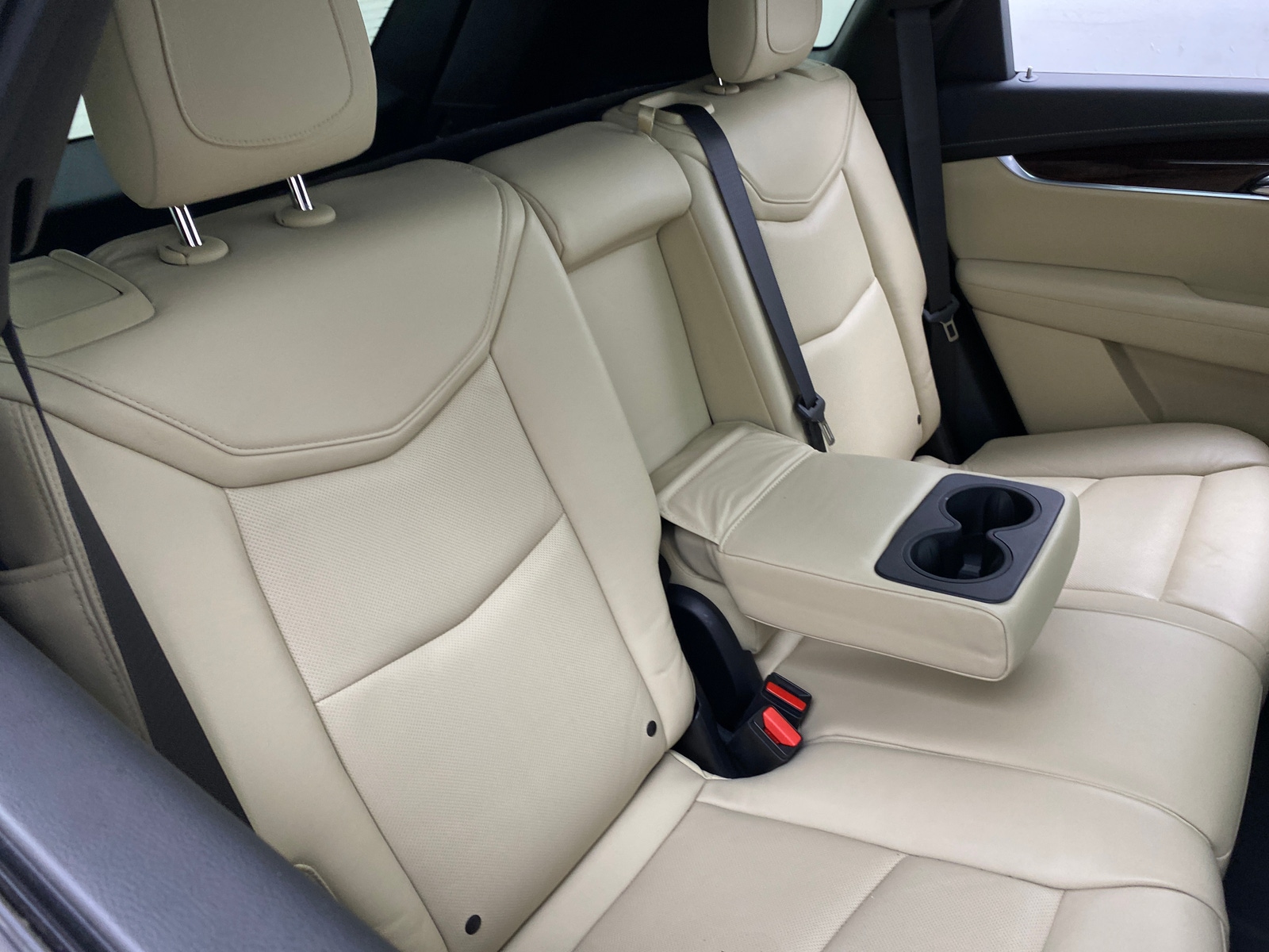Thumbnail: 2017 Cadillac XT5 - 5