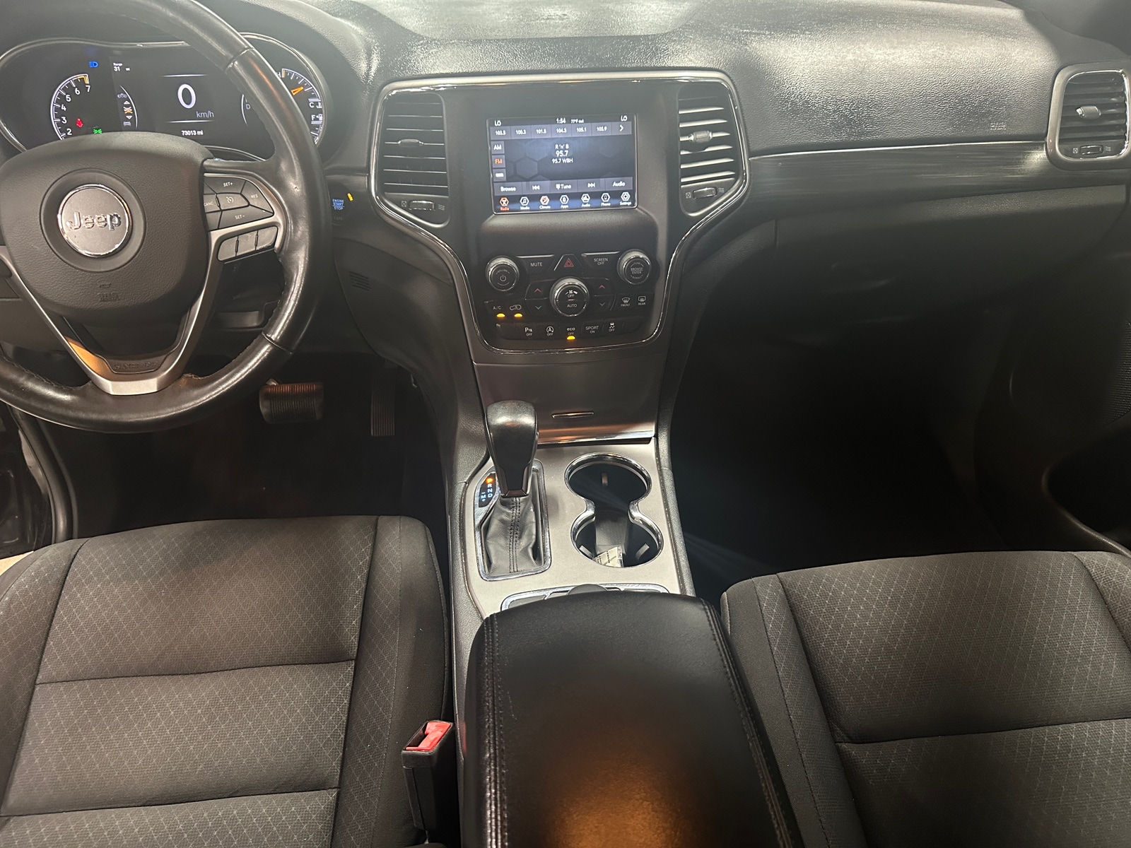 Thumbnail: 2019 Jeep Grand Cherokee - 3