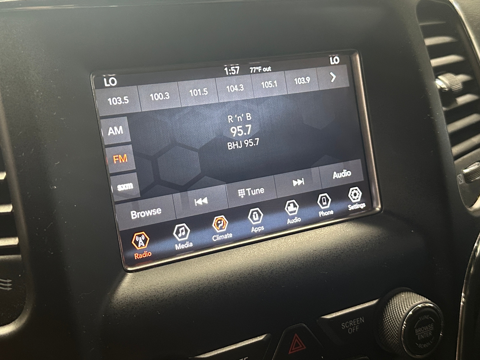 Thumbnail: 2019 Jeep Grand Cherokee - 4