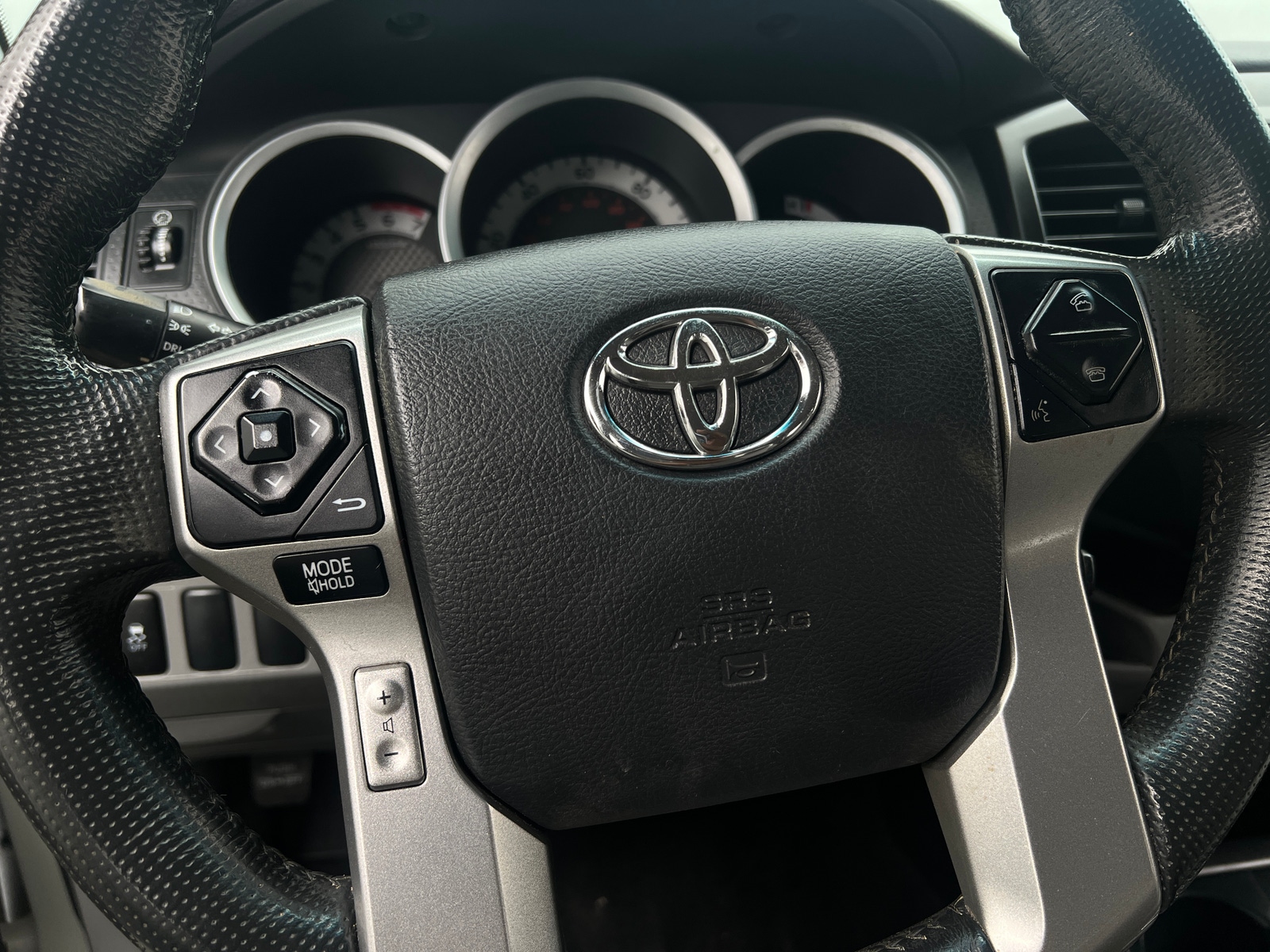 Thumbnail: 2014 Toyota Tacoma - 5