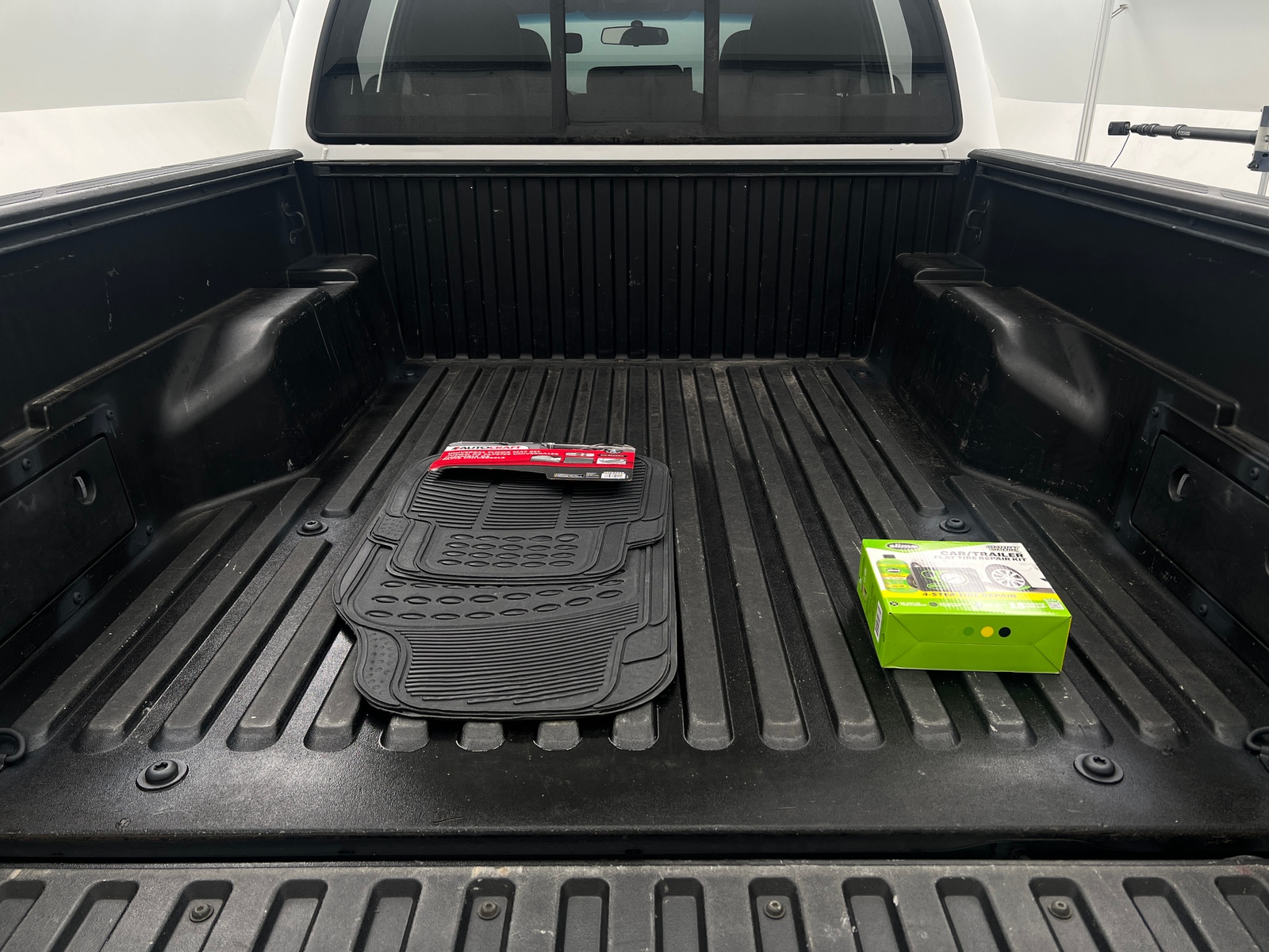 Thumbnail: 2014 Toyota Tacoma - 7
