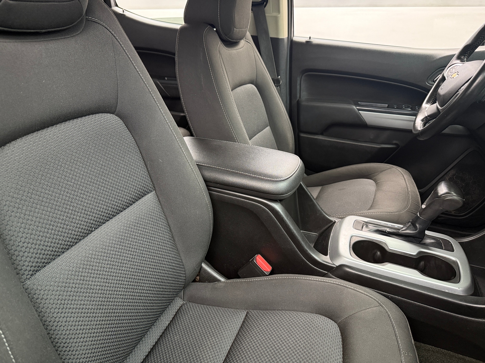 Thumbnail: 2018 Chevrolet Colorado - 2