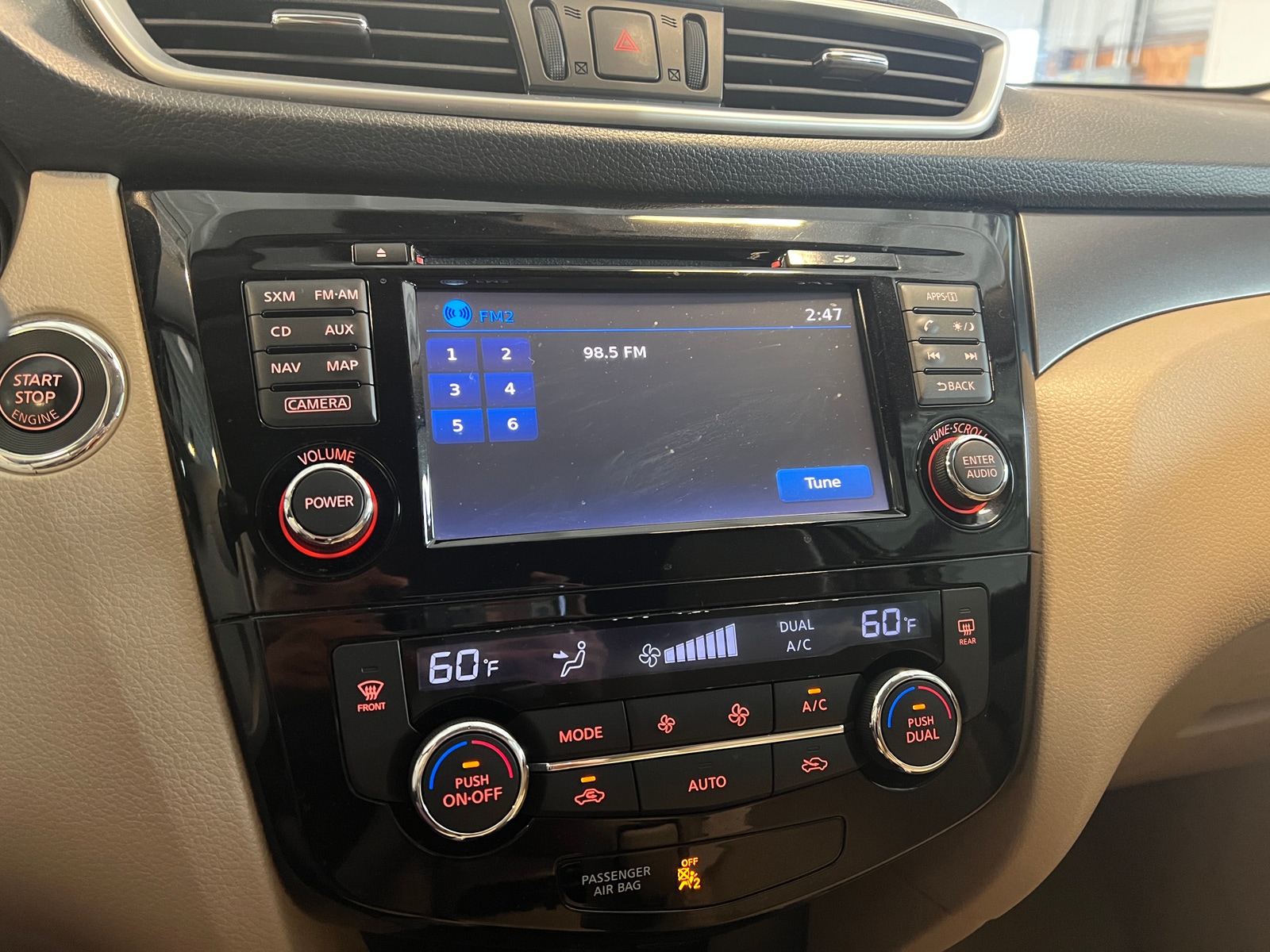 Thumbnail: 2015 Nissan Rogue - 4