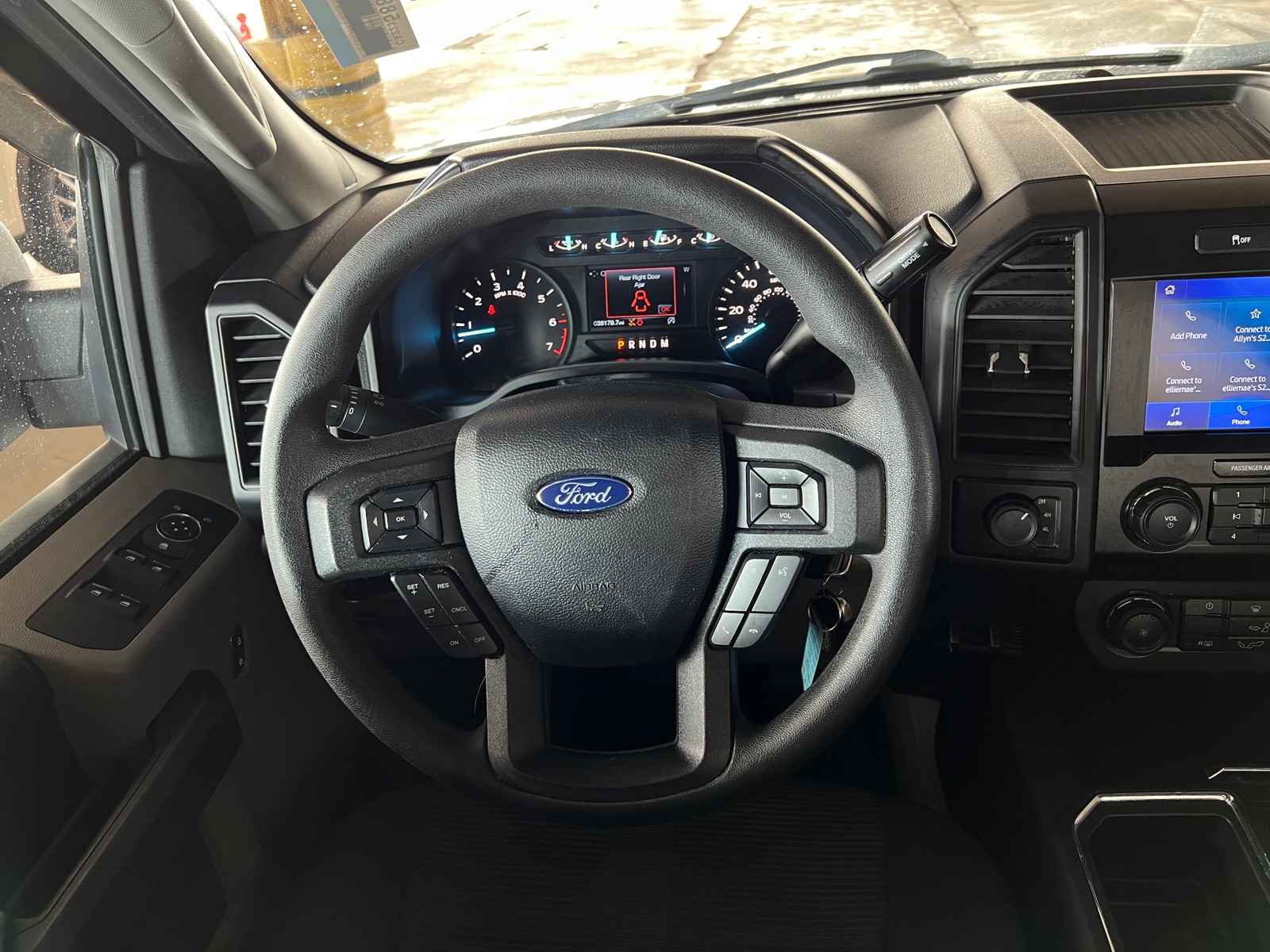 Thumbnail: 2019 Ford Econoline - 5