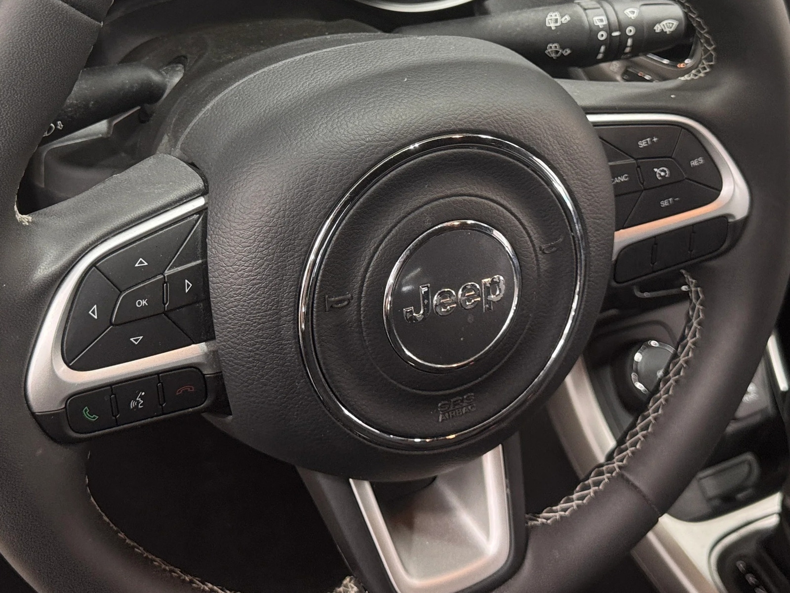Thumbnail: 2021 Jeep Compass - 4