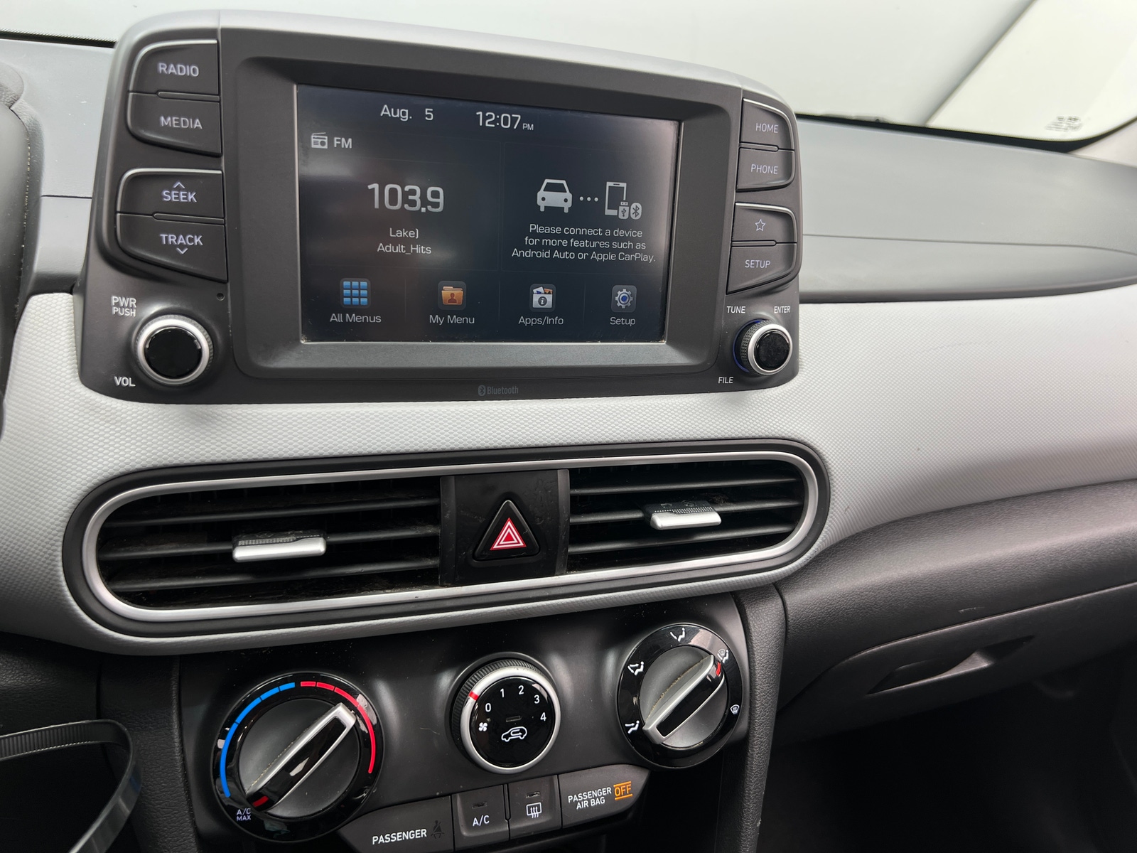 Thumbnail: 2019 Hyundai Kona - 4