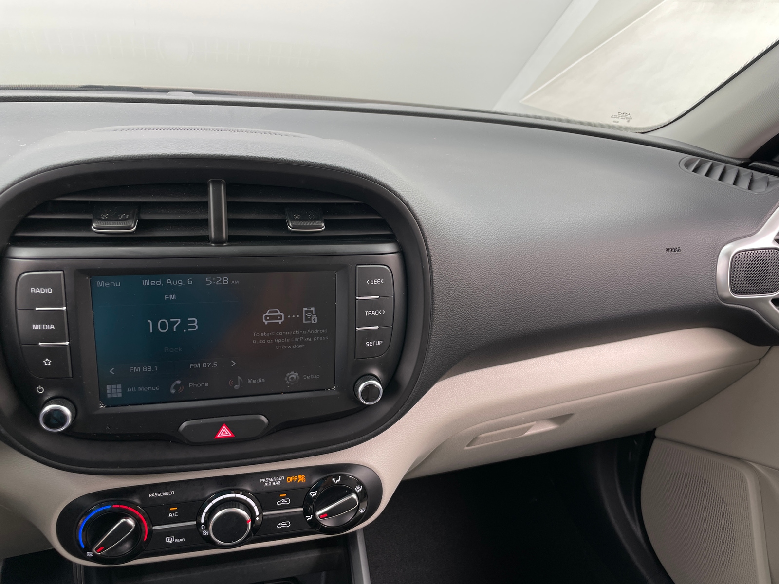 Thumbnail: 2023 Kia Soul - 4