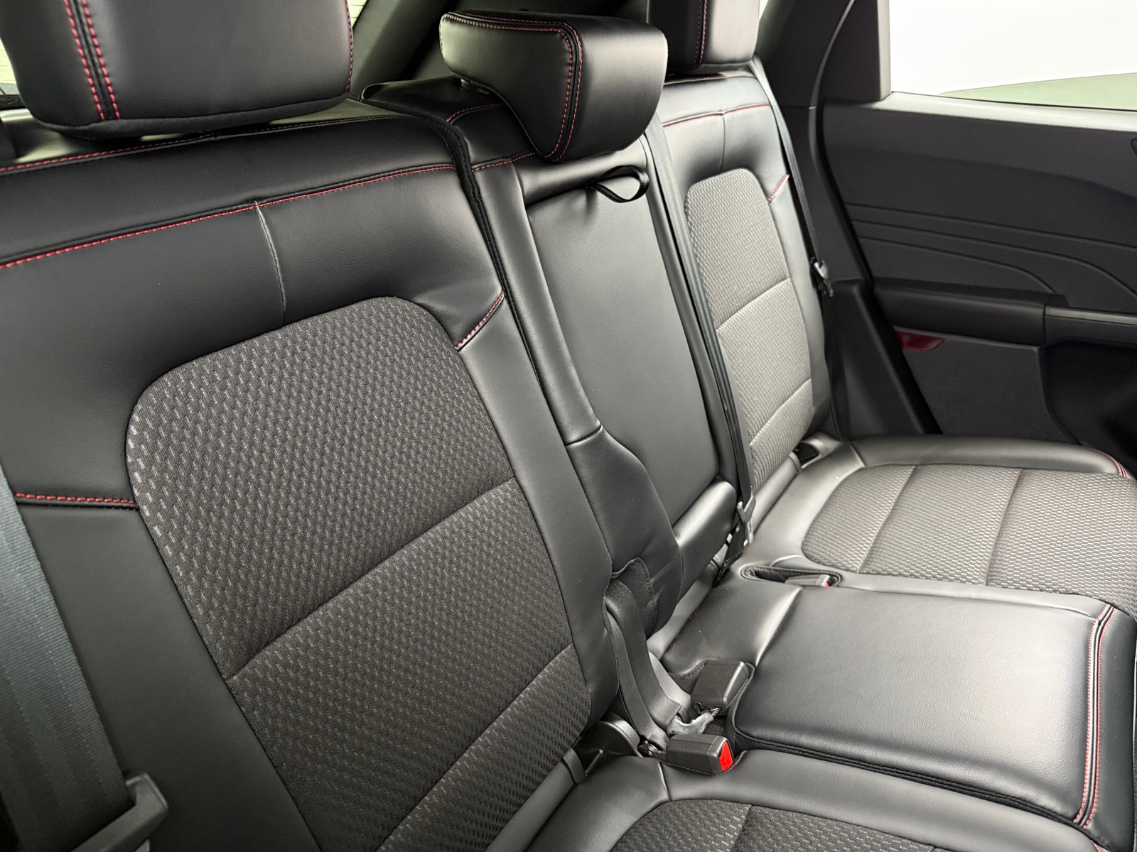 Thumbnail: 2023 Ford Escape - 5