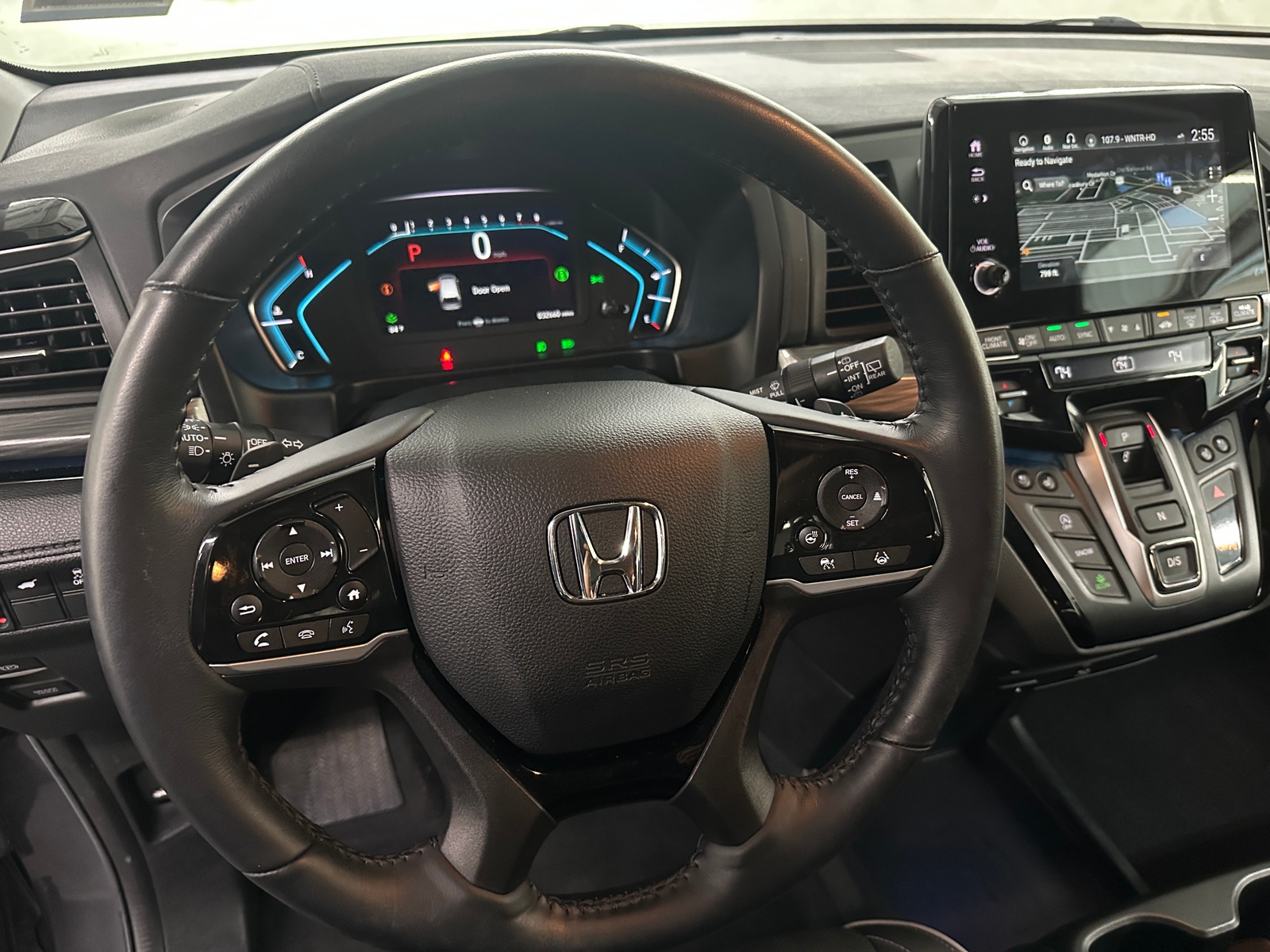 Thumbnail: 2023 Honda Odyssey - 4