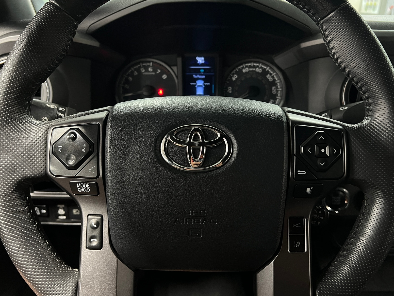 Thumbnail: 2019 Toyota Tacoma - 5