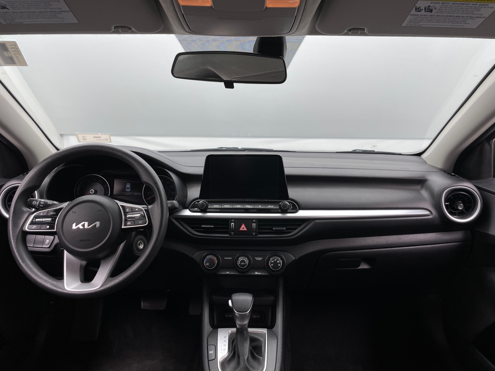 Thumbnail: 2023 Kia Forte - 3