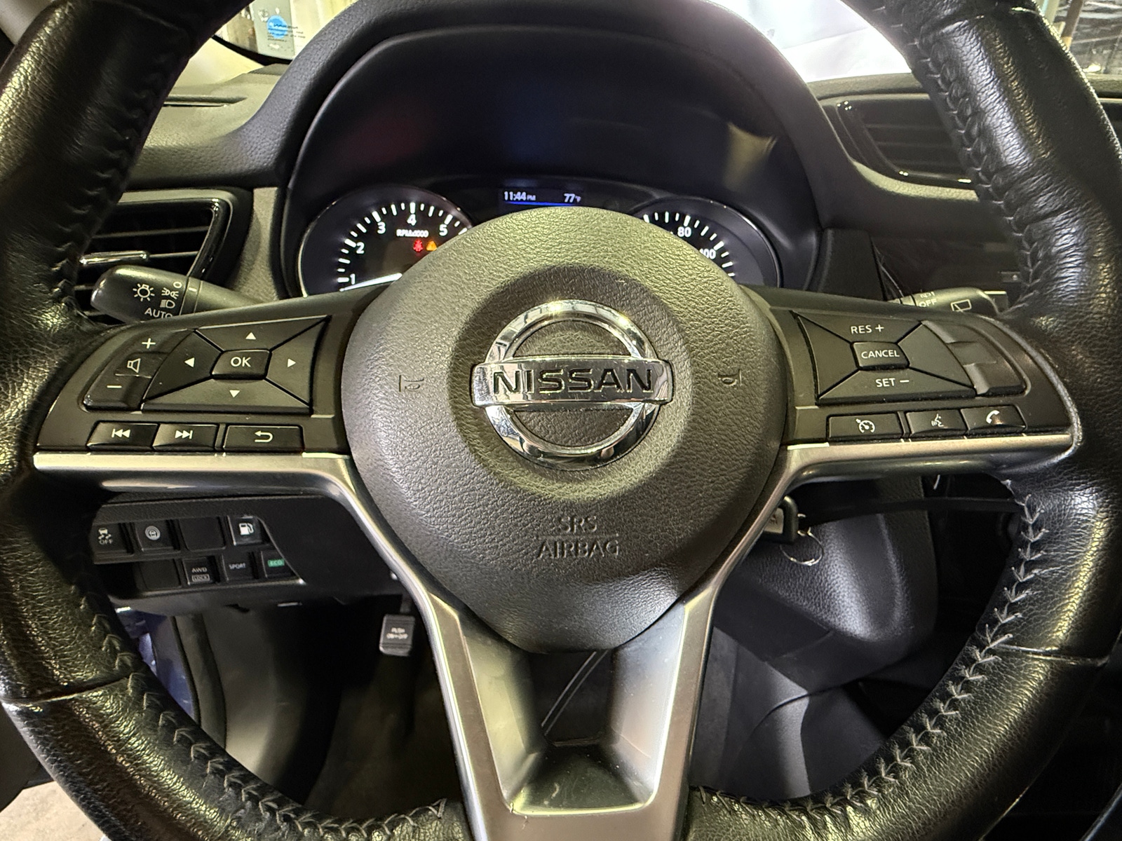 Thumbnail: 2020 Nissan Rogue - 5