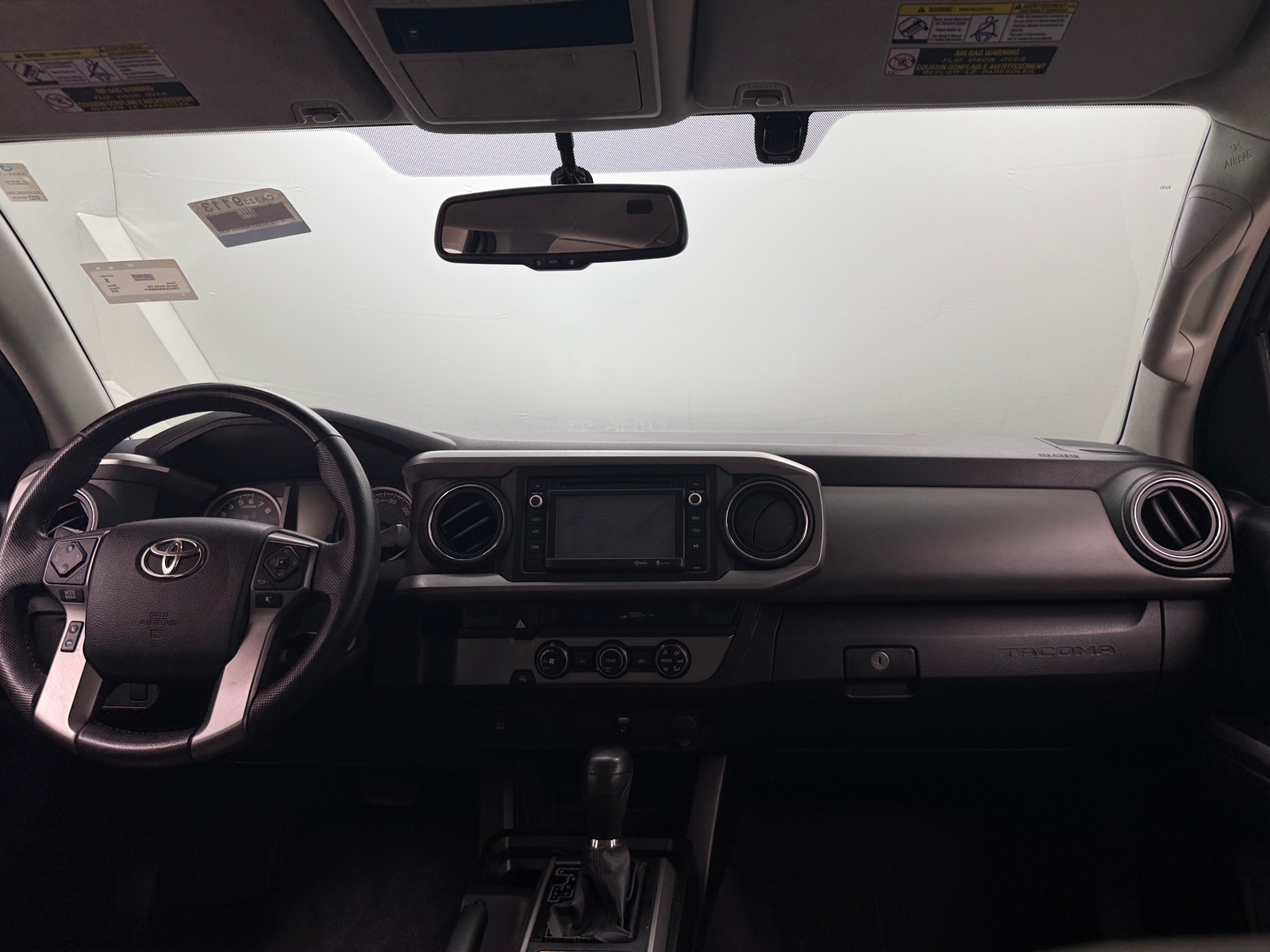 Thumbnail: 2016 Toyota Tacoma - 3