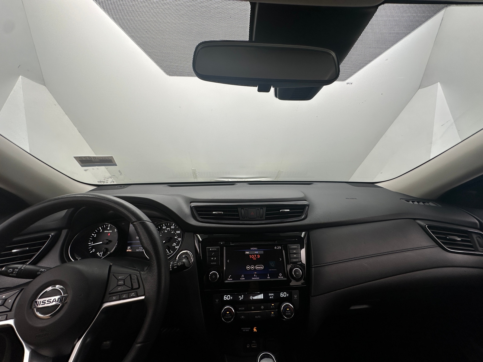 Thumbnail: 2020 Nissan Rogue - 3