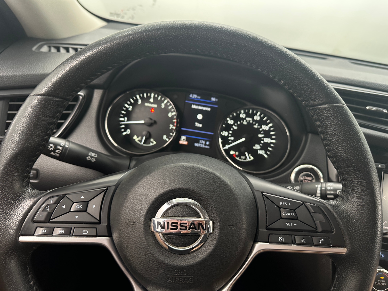 Thumbnail: 2020 Nissan Rogue - 5