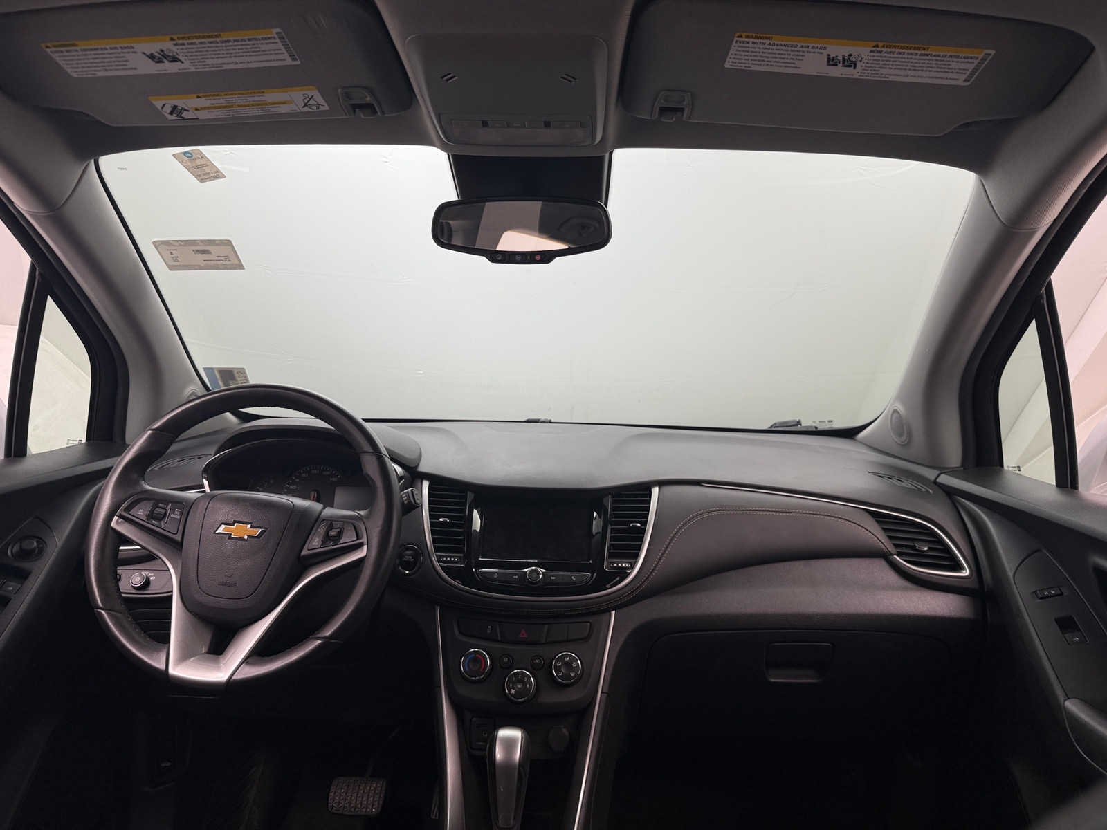 Thumbnail: 2020 Chevrolet Trax - 3