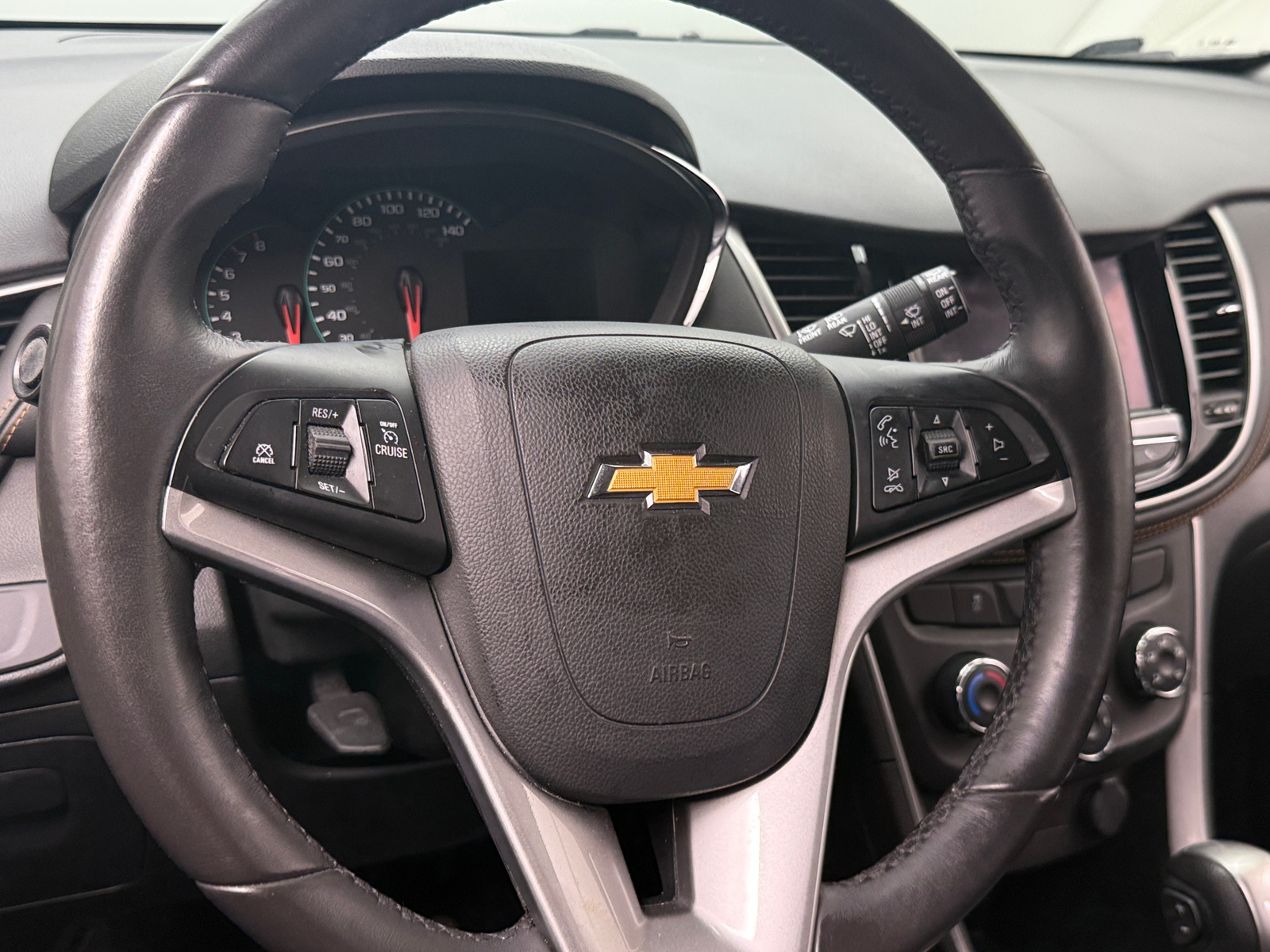 Thumbnail: 2020 Chevrolet Trax - 5