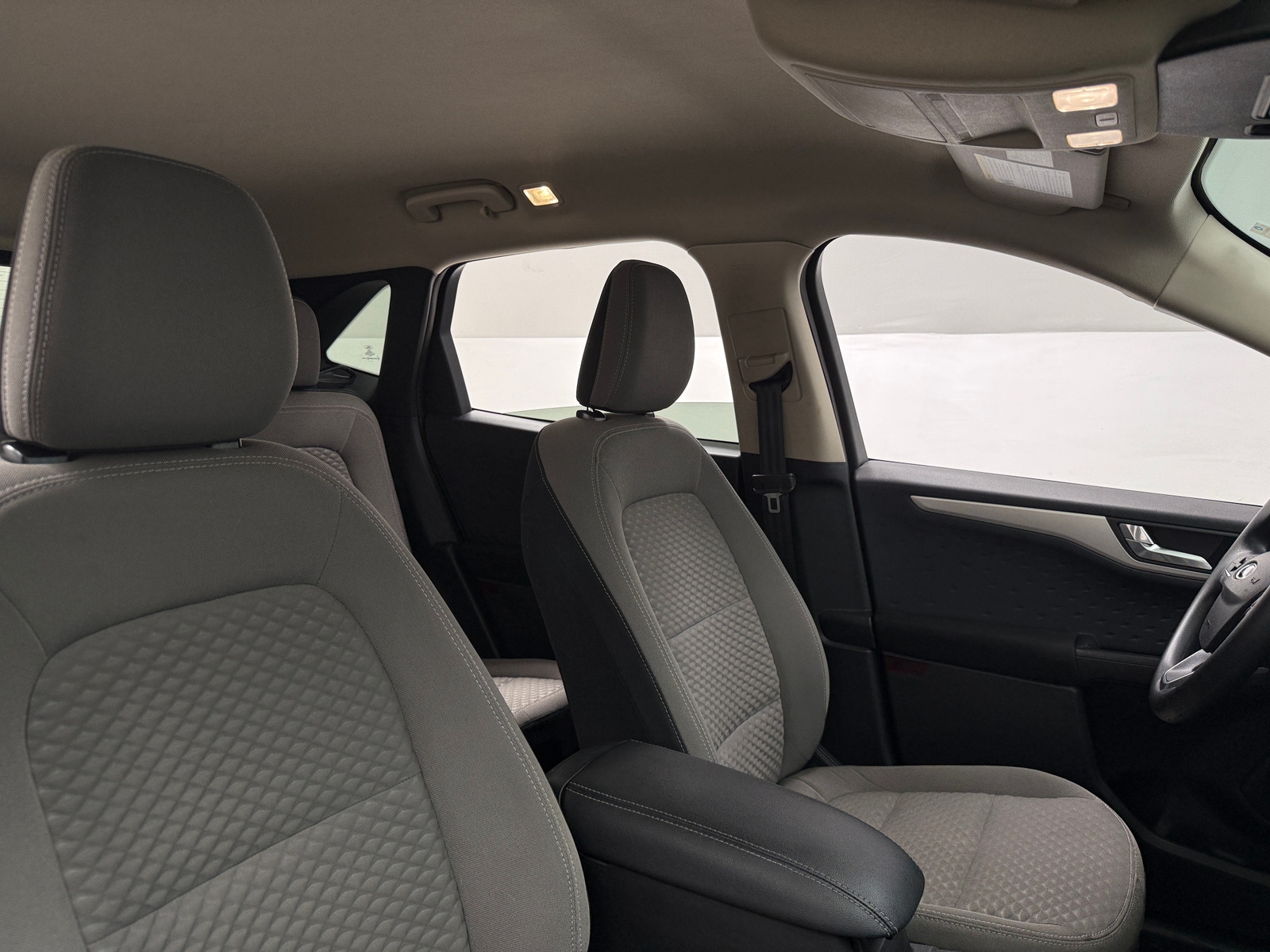 Thumbnail: 2020 Ford Escape - 2